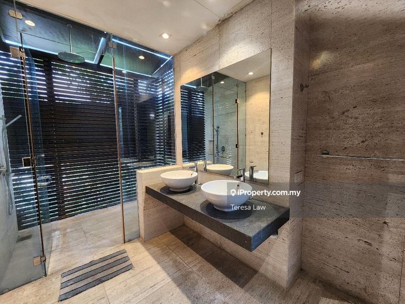 Banglo untuk Dijual di Bukit Gita Bayu, Seri Kembangan oleh Teresa Law - iProperty.com.my