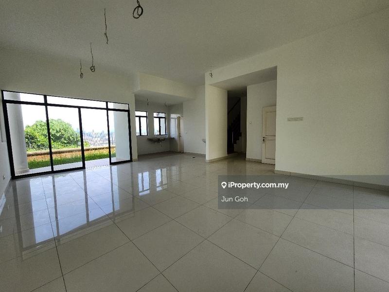 Rumah Berkembar untuk Dijual di Taman bukit permai, Cheras oleh Jun Goh - iProperty.com.my