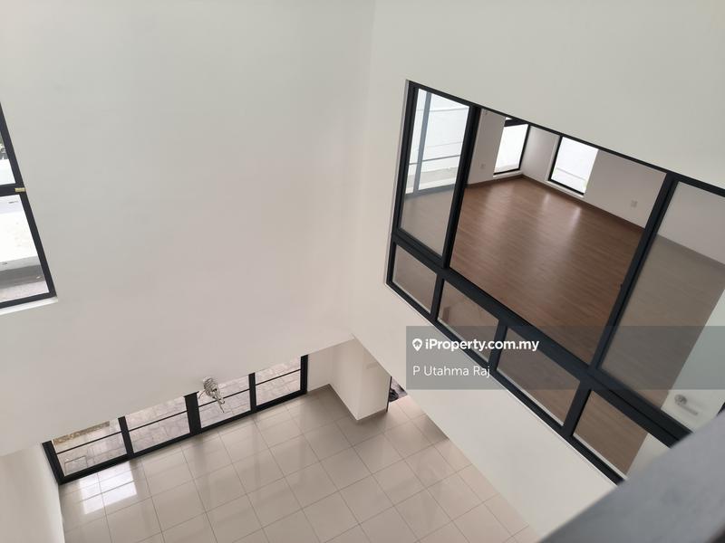 3-storey Terraced House for Sale in Telok Panglima Garang, Selangor by P Utahma Raj - iProperty.com.my
