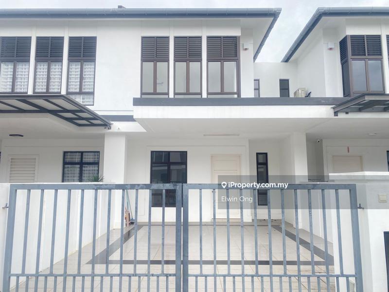 2-storey Terraced House untuk Dijual di Eco Grandeur Graham ( Type C )Facing Garden, Puncak Alam oleh Elwin Ong - iProperty.com.my