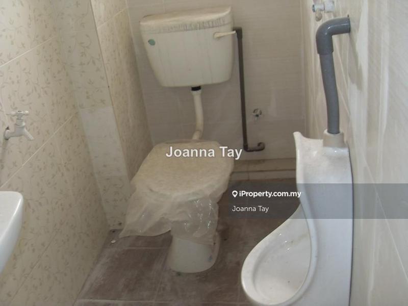 Shop for Sale in station 18, jalan pasir puteh, Ipoh by Joanna Tay - iProperty.com.my