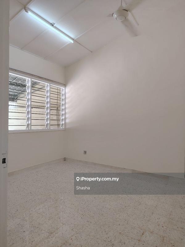 Rumah Teres 1-Tingkat untuk Dijual di Kelana Jaya, Petaling Jaya oleh Shasha - iProperty.com.my