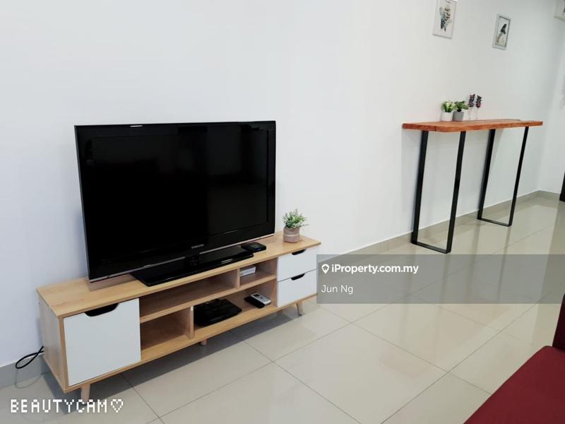 Service Residence for Sale in Trefoil by Jun Ng - iProperty.com.my