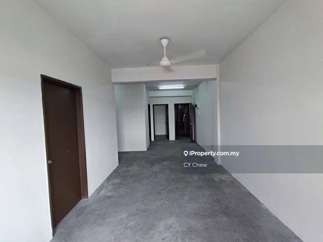 Flat for Sale in Taman Ehsan Jaya by CY Chew - iProperty.com.my