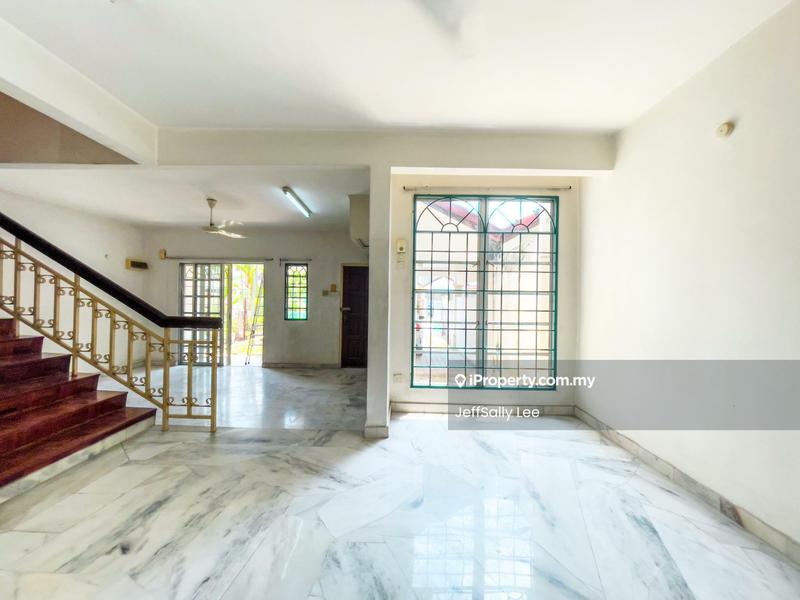 2-storey Terraced House for Sale in Usj 20, Subang Jaya by Sally Lee - Living Room - iProperty.com.my