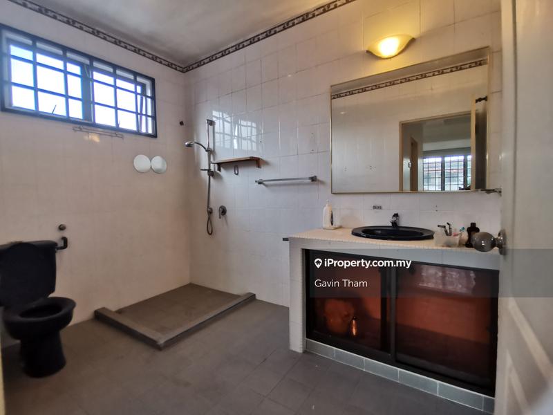 Semi-Detached House for Sale in Taman Overseas Union (Taman Oug), Jalan Klang Lama (Old Klang Road) by Gavin Tham - iProperty.com.my