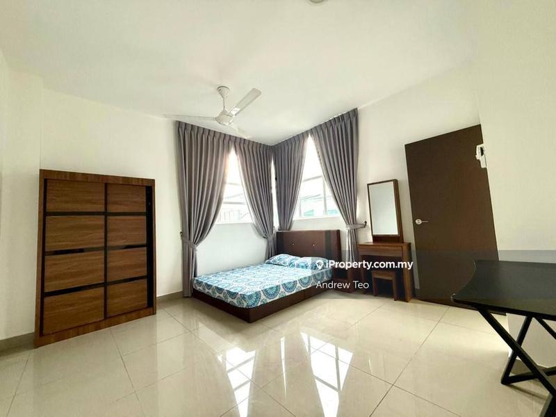 Rumah Berangkai 3 Tingkat untuk Dijual di Taman Seri Austin, Tebrau oleh Andrew Teo - iProperty.com.my