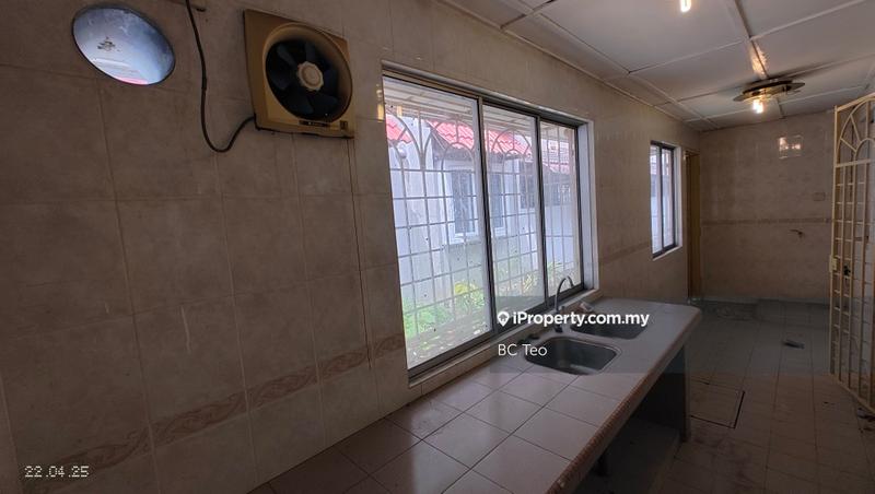 Rumah Berangkai 2 Tingkat untuk Dijual di Bukit Rahman Putra, Sungai Buloh oleh BC Teo - iProperty.com.my