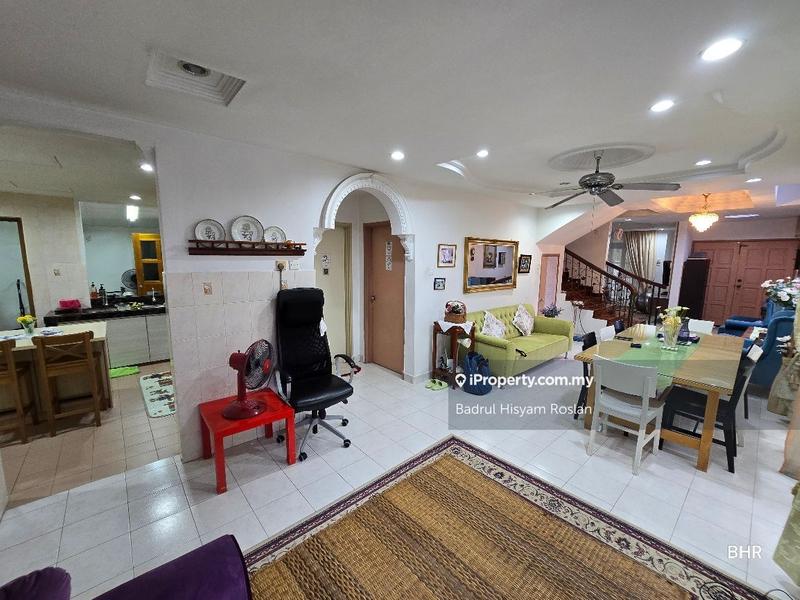 Banglo untuk Dijual di Bandar Seri Putra, Bangi oleh Badrul Hisyam Roslan - iProperty.com.my
