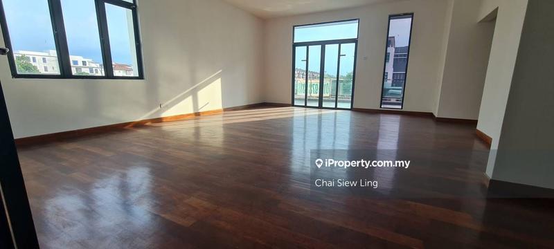 Bungalow House for Sale in Wira Mutiara, Bandar Sungai Long by Chai Siew Ling - iProperty.com.my