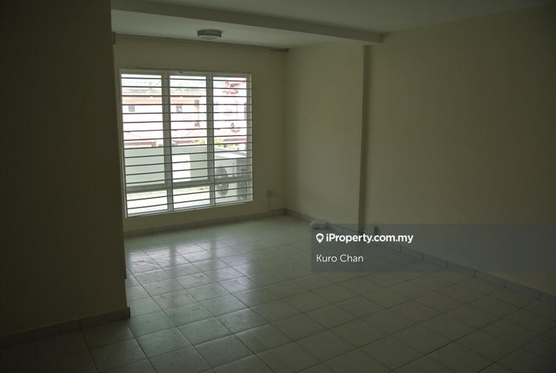 Rumah Teres 2-Tingkat untuk Dijual di Taman Putra Prima, Puchong oleh Kuro Chan - iProperty.com.my