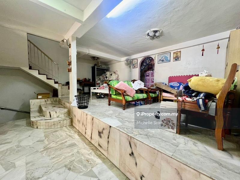 Rumah Berangkai 2.5 Tingkat untuk Dijual di Taman Bukit Permai, Ampang oleh Michelle Siow - iProperty.com.my