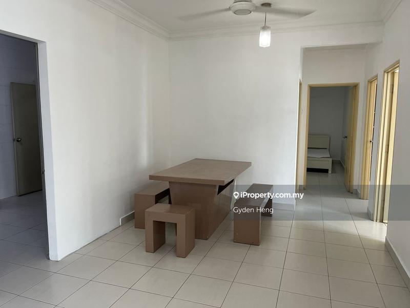 Service Residence for Sale in Tebrau City Residences by Gyden Heng - iProperty.com.my