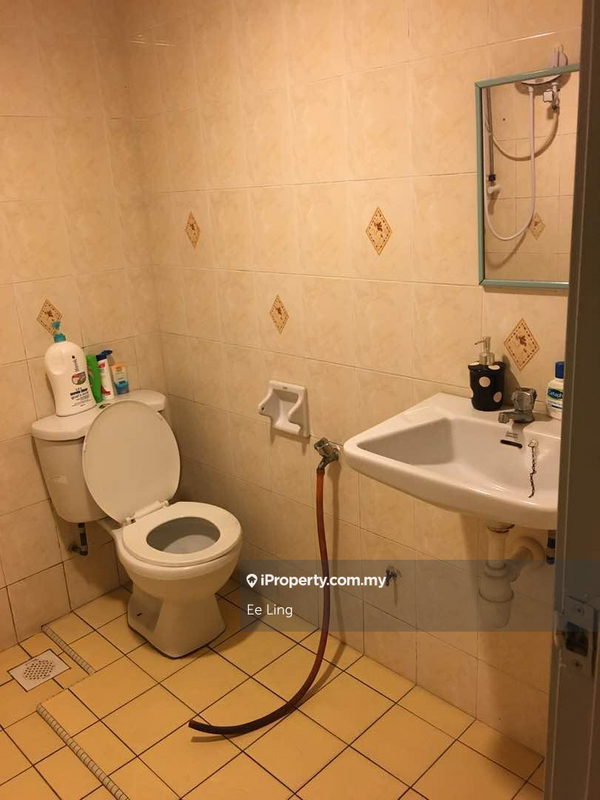 Kondominium untuk Dijual di Casa Puteri Condominium oleh Ee Ling - iProperty.com.my