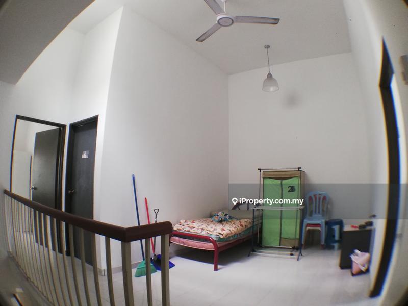 Rumah Berangkai 2 Tingkat untuk Dijual di Nilai, Negeri Sembilan oleh Jemmy Rohani - iProperty.com.my