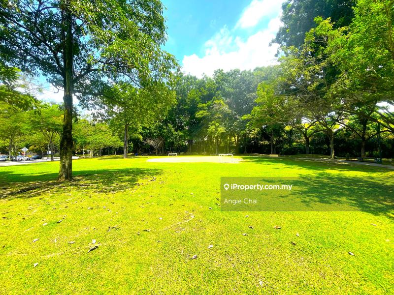 Townhouse for Sale in Kota Damansara, Petaling Jaya by Angie Chai - iProperty.com.my