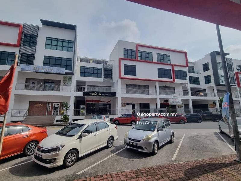 Shop / Office for Sale in Oakland Sqaure 24 hours security free parking Shop, Seremban by Leo Goh - iProperty.com.my