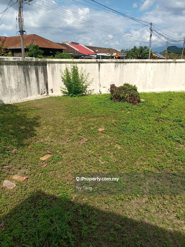 Bungalow House for Sale in Canning garden, Ipoh by Ivy Tang - iProperty.com.my