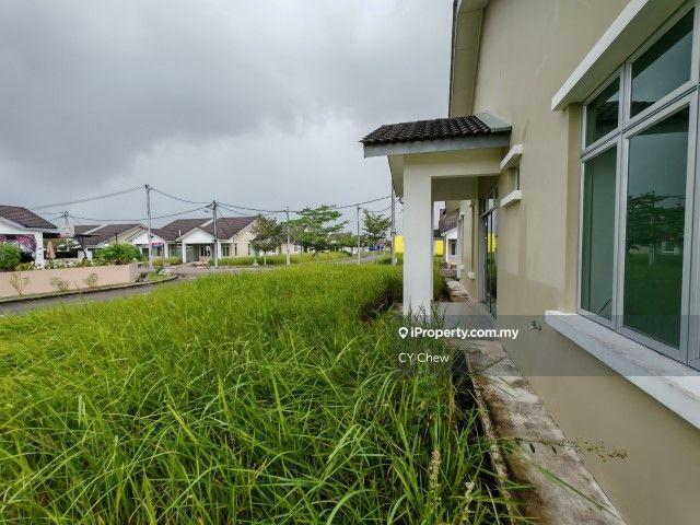 Semi-Detached House for Sale in Taman R.E.M, Kota Tinggi by CY Chew - iProperty.com.my