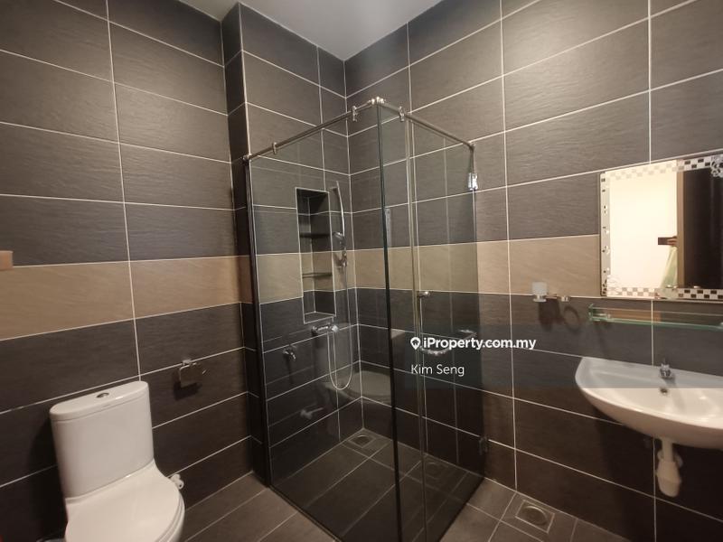 Semi-Detached House for Sale in Taman Kluang Indah CORNER LOT(绿园）, Kluang by Kim Seng - iProperty.com.my