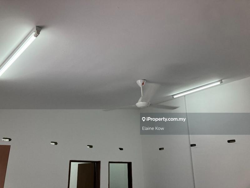 1-storey Terraced House for Sale in Seksyen 8, Petaling Jaya by Elaine Kow - iProperty.com.my