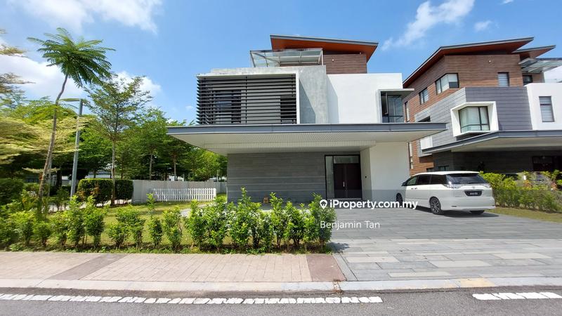 Bungalow House for Sale in Kota Kemuning, Shah Alam by Benjamin Tan - iProperty.com.my