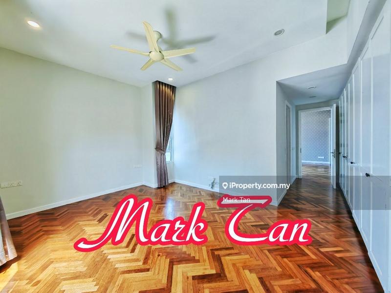 For Sale - Quayside Condominium