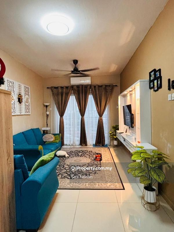 For Sale - Casa Idaman