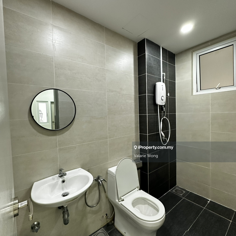Service Residence for Rent in Pinnacle Sri Petaling by Valarie Wong - iProperty.com.my