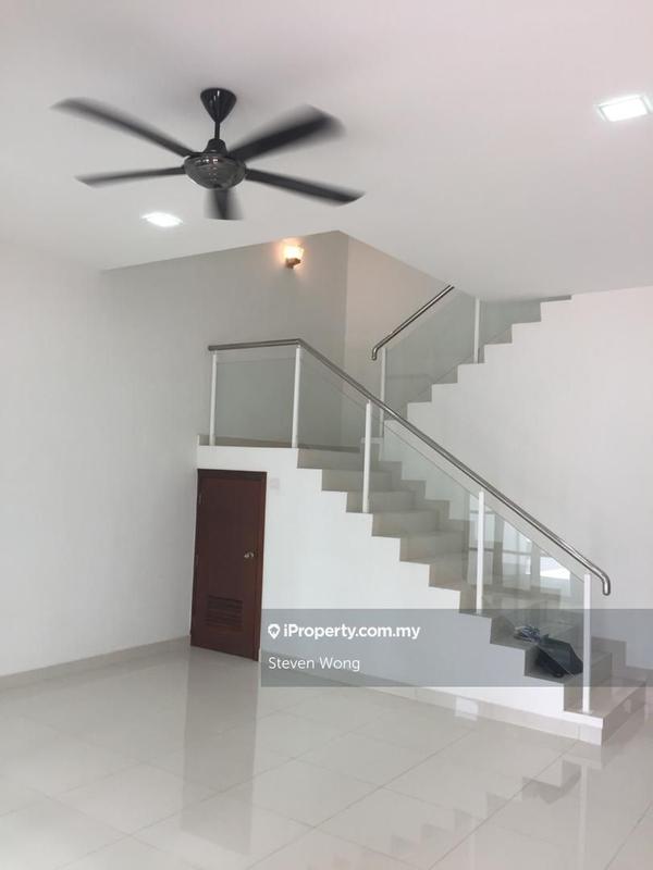 Rumah Berangkai 3.5 Tingkat untuk Dijual di Duta Suria, Ampang oleh Steven Wong - iProperty.com.my