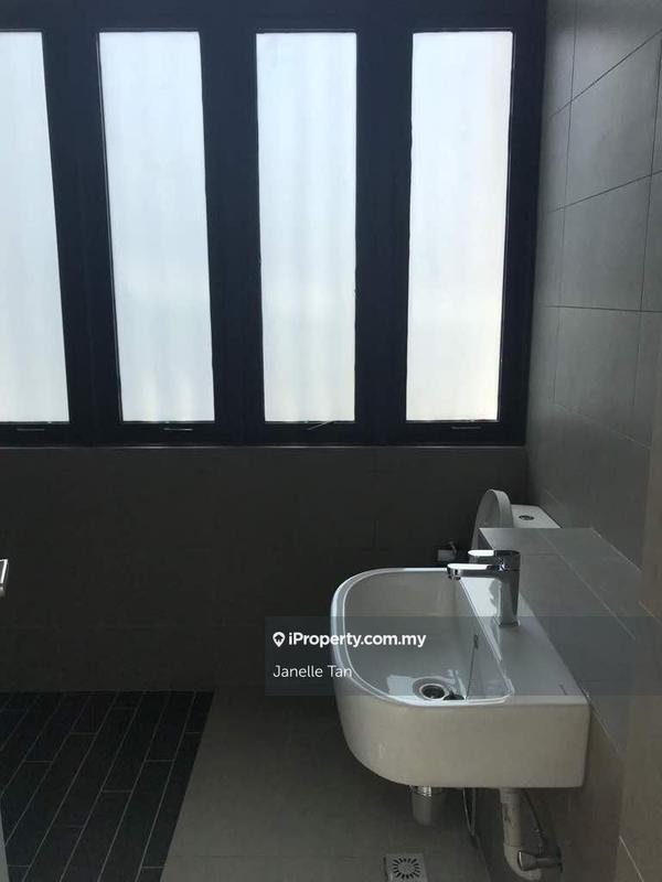 Service Residence for Sale in H2O Residences by Janelle Tan - iProperty.com.my