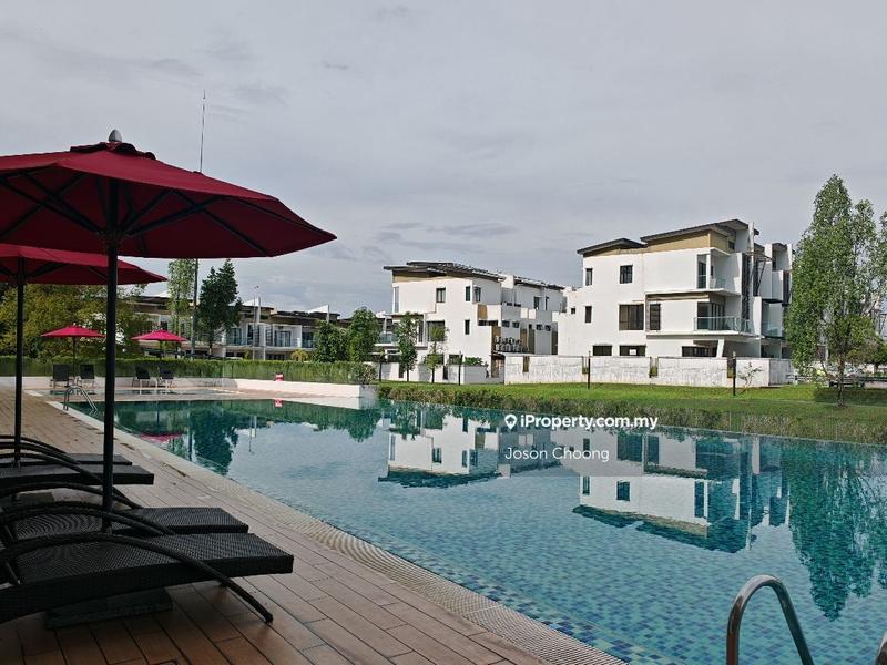 Rumah Teres 3-Tingkat untuk Dijual di Taman Anggun 3, Rawang oleh Joson Choong - iProperty.com.my