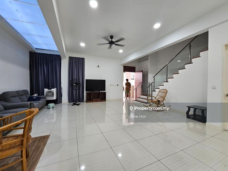3-storey Terraced House for Sale in 16 Sierra, Puchong by Jane Hor - iProperty.com.my