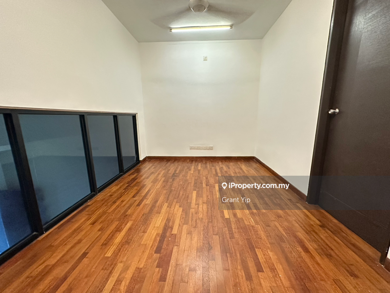 2.5-storey Terraced House for Sale in TTDI Grove, Kajang by Grant Yip - iProperty.com.my