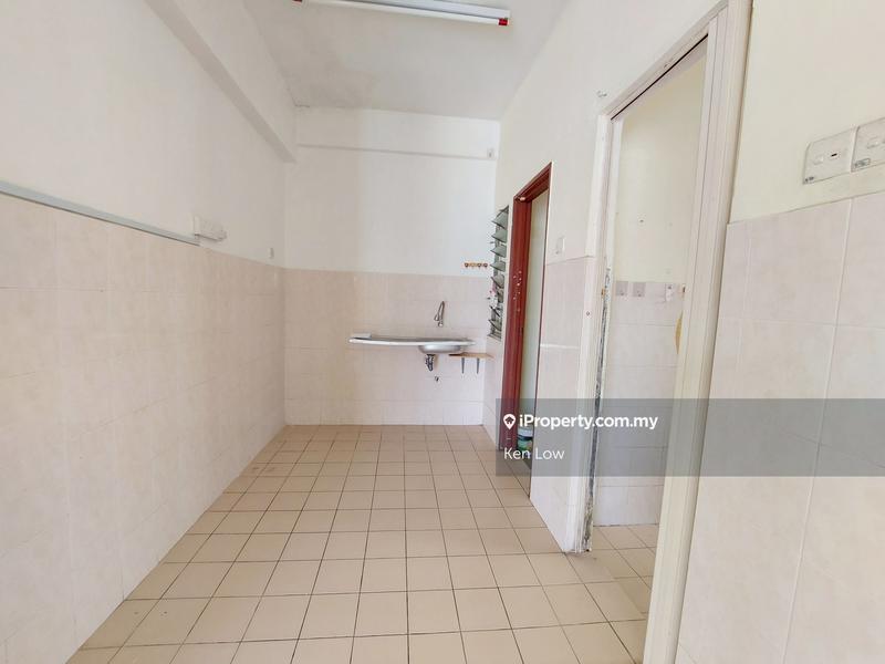 Pangsapuri untuk Dijual di Selesa I Resort Apartment (Pangsapuri Damai Mewah B) oleh Ken Low - iProperty.com.my