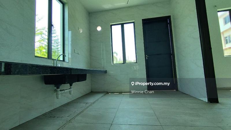 Bungalow House for Sale in Taman Pasir Puteh Selatan, Ipoh by Winnie Chan - iProperty.com.my