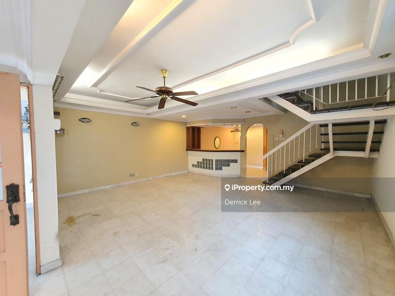 Rumah Berangkai 2 Tingkat untuk Dijual di Subang Jaya, Selangor oleh Derrick Lee - iProperty.com.my