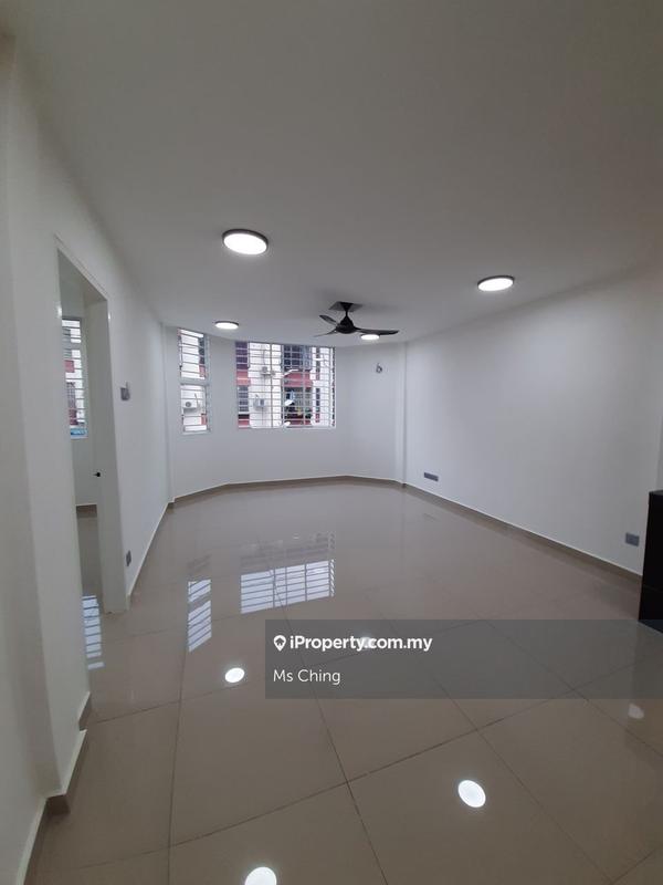 For Sale - Rampai Court