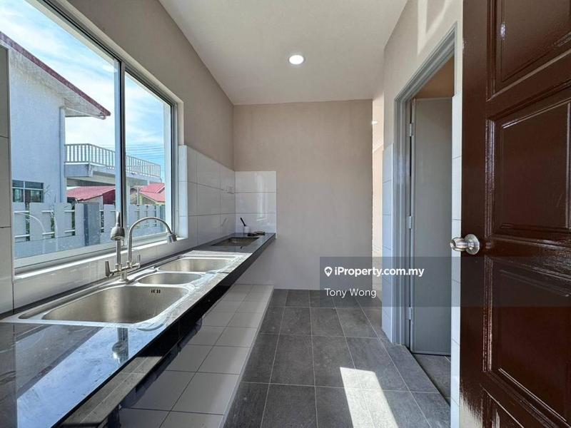 1.5-storey Terraced House for Sale in Papar, Sabah by Tony Wong - iProperty.com.my