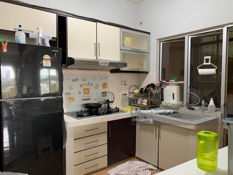 For Rent - Koi Tropika