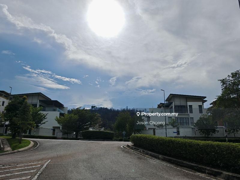 Rumah Teres 3-Tingkat untuk Dijual di Taman Anggun 3, Rawang oleh Joson Choong - iProperty.com.my