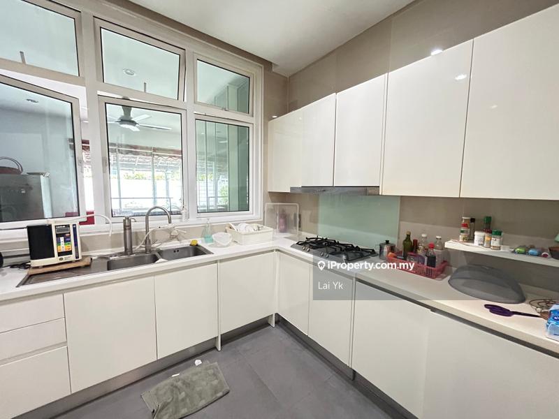 Bungalow House for Sale in Putra Heights, Subang Jaya by Lai Yk - iProperty.com.my
