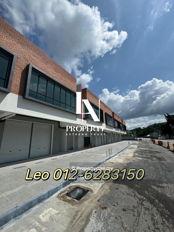 For Rent - Seremban Highway beside 2storey Shop 22x90 Facing Mainroad Brand new red brick design