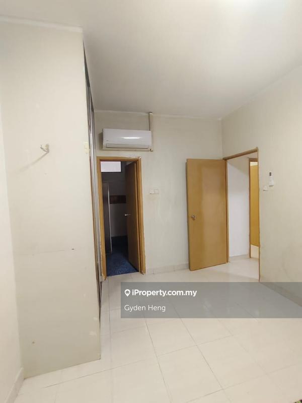 Apartment for Sale in Kipark Apartment by Gyden Heng - iProperty.com.my