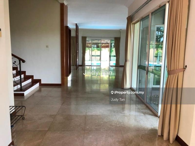 Banglo untuk Dijual di Taman Duta, Bukit Tunku (Kenny Hills) oleh Judy Tan - Hallway - iProperty.com.my