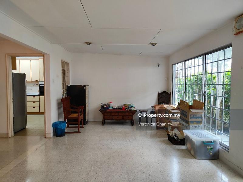 Bungalow House for Sale in Ukay Heights, Ampang by Veronica Chan Yy - iProperty.com.my