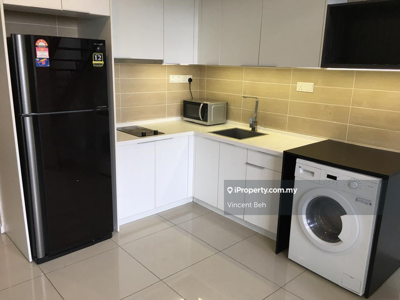 Service Residence for Sale in D'Latour by Vincent Beh - iProperty.com.my