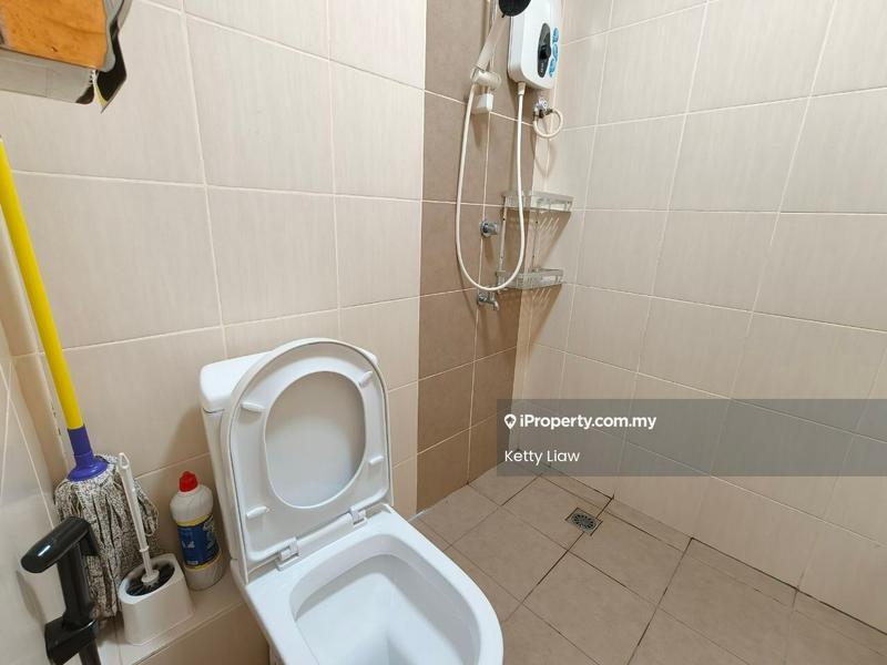 Service Residence for Rent in Manhattan Suites @ ITCC by Ketty Liaw - Bathroom - iProperty.com.my