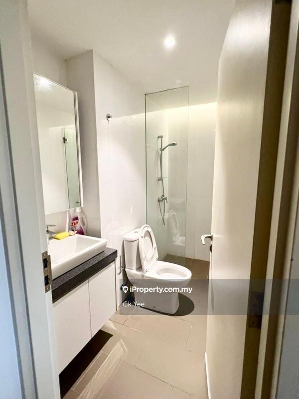 Service Residence for Sale in The Establishment by Ck Yee - iProperty.com.my