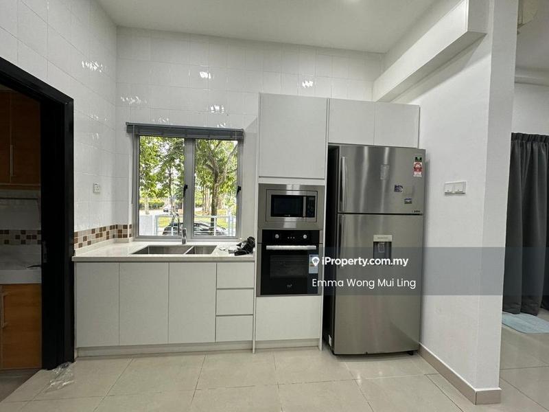 Rumah Berangkai 3 Tingkat untuk Dijual di Valencia, Sungai Buloh oleh Emma Wong - iProperty.com.my